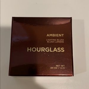 Hourglass Ambient- Radiant Magenta